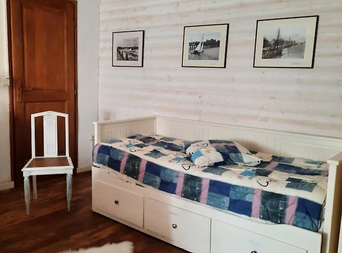 Hébergement de vacances La Genête Genêts